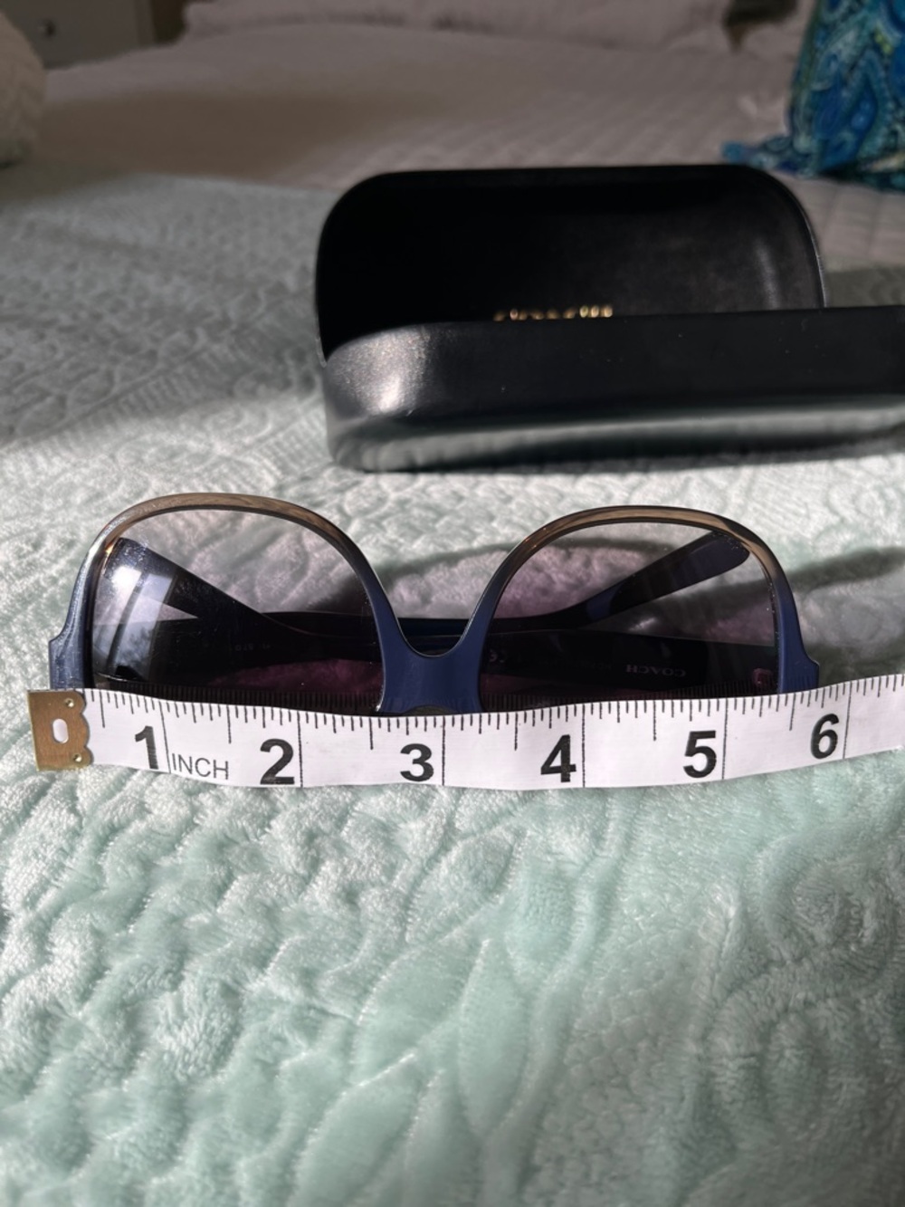 Coach Women's Navy Frame Sunglasses with Black Case - Picture 11 of 14